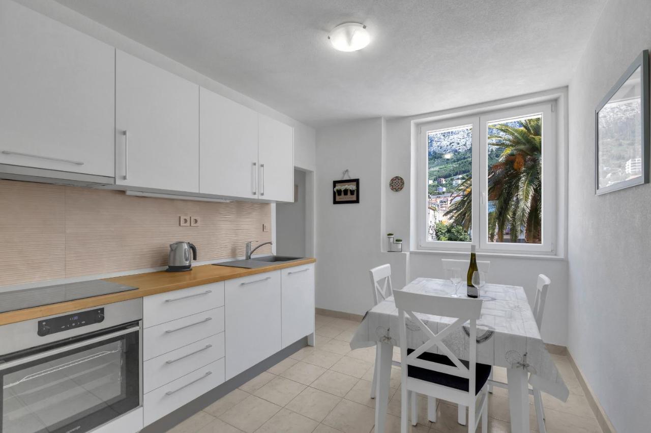 Riva Appartement Makarska